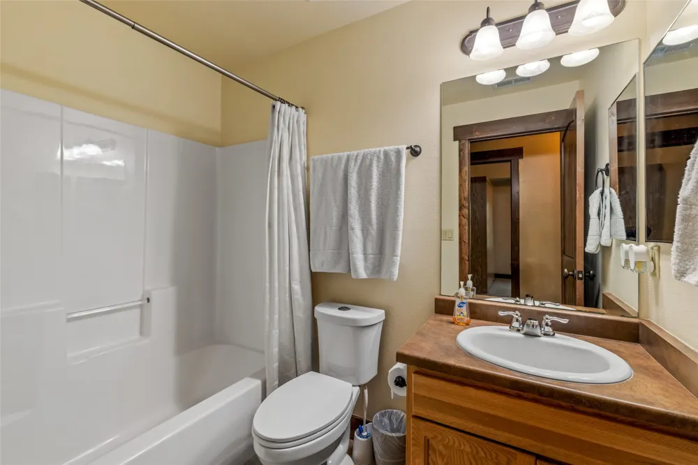 23550 Sagebrush Circle Oak Creek, CO 80467
