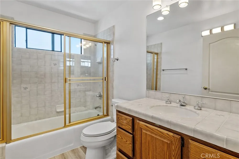 222 Juanita Avenue #B Redondo Beach, CA 90277