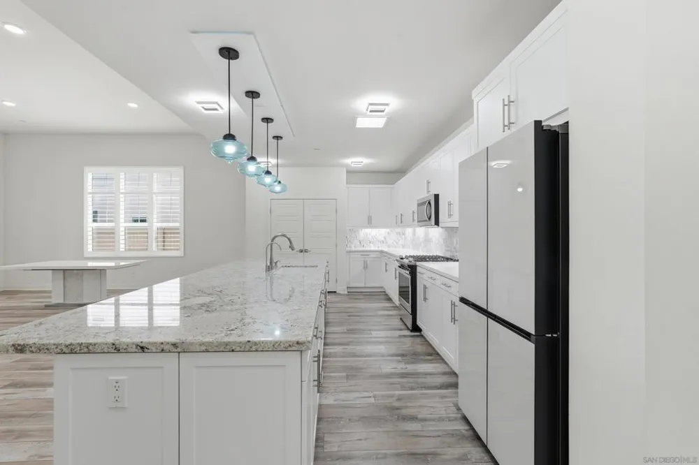 8961 Trailridge Santee, CA 92071