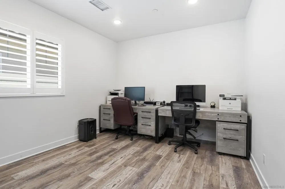 8961 Trailridge Santee, CA 92071