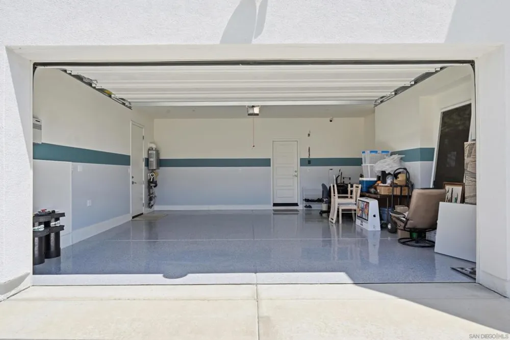 8961 Trailridge Santee, CA 92071