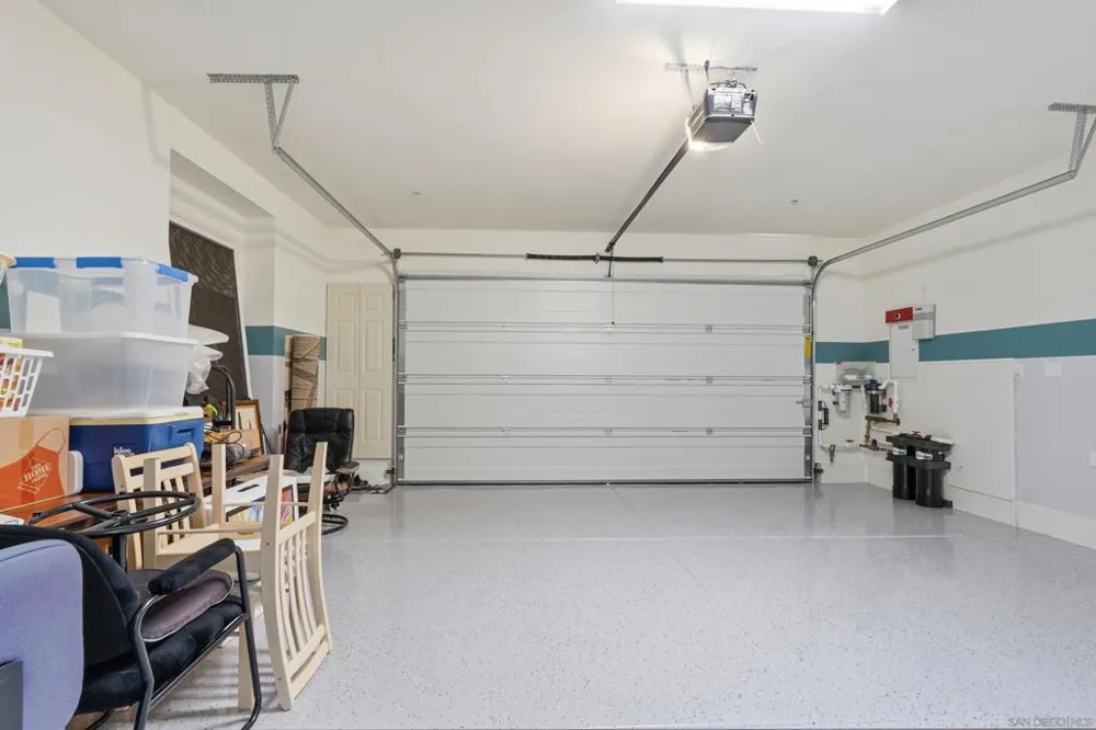 8961 Trailridge Santee, CA 92071