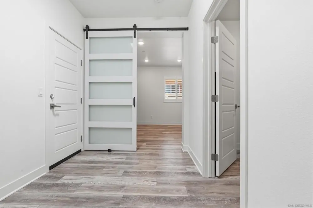 8961 Trailridge Santee, CA 92071