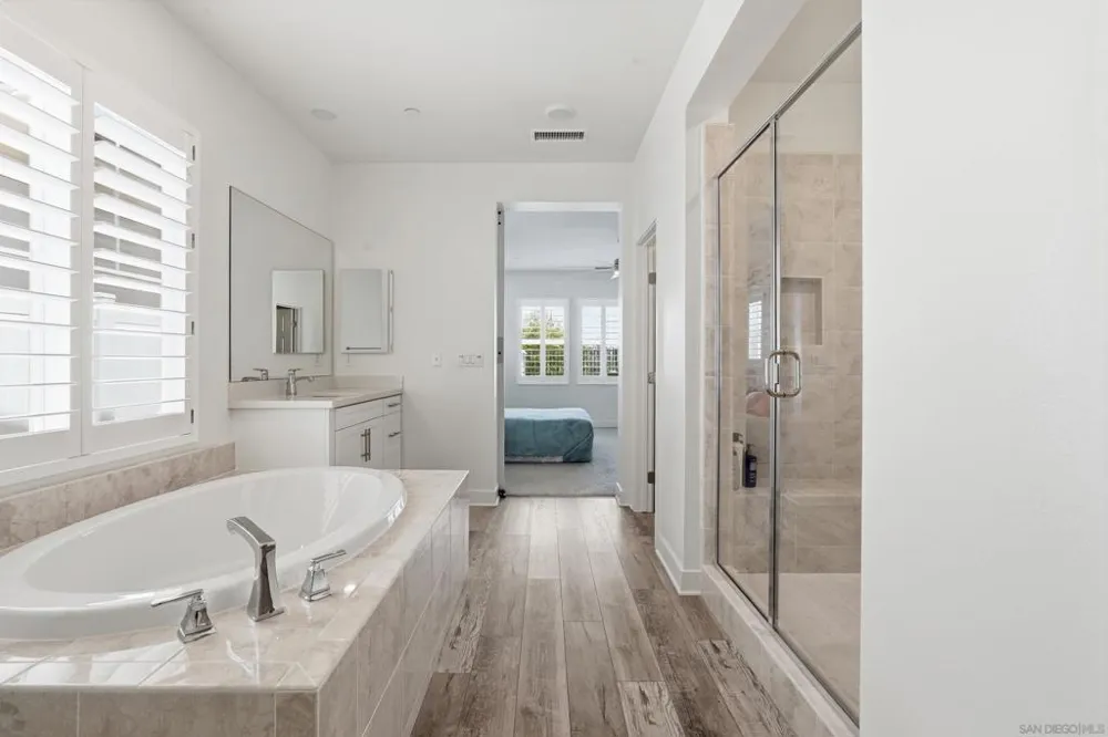 8961 Trailridge Santee, CA 92071