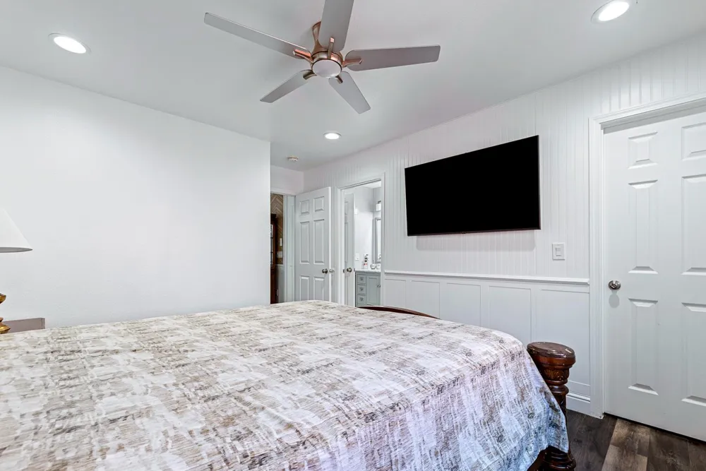 408 W San Joaquin Street Avenal, CA 93204