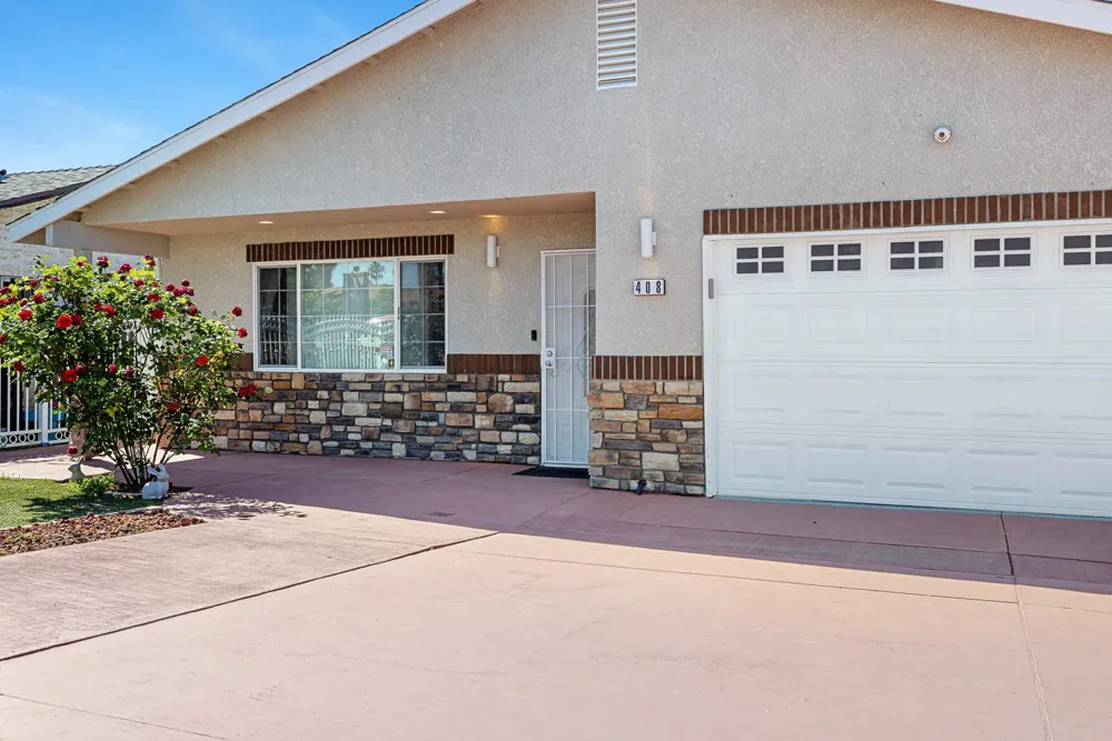 408 W San Joaquin Street Avenal, CA 93204