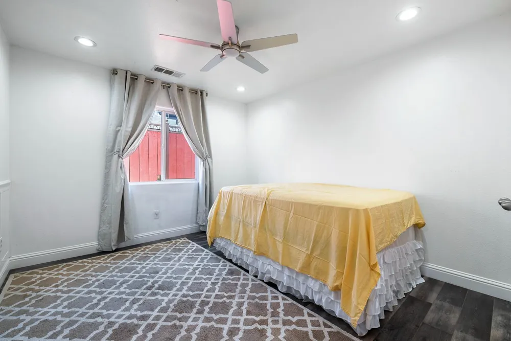408 W San Joaquin Street Avenal, CA 93204