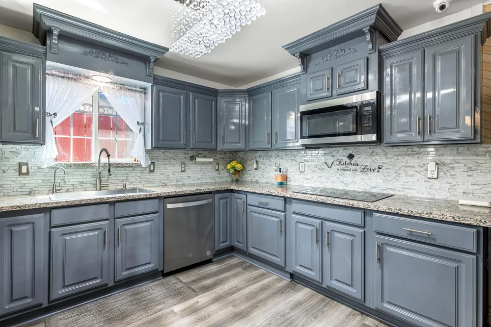 408 W San Joaquin Street Avenal, CA 93204