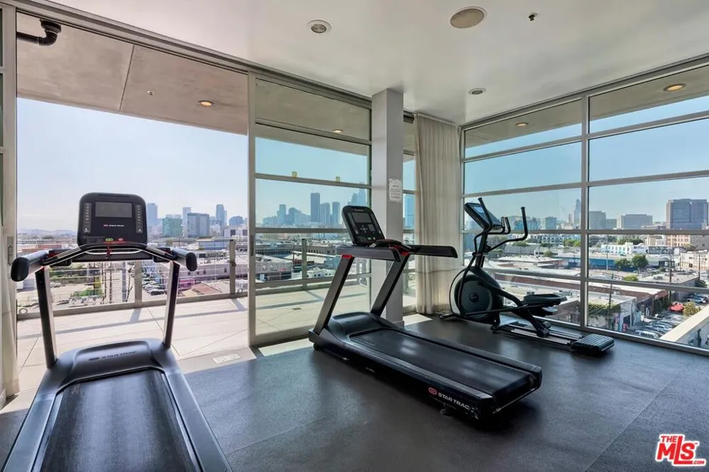 530 S Hewitt Street #126 Los Angeles, CA 90013
