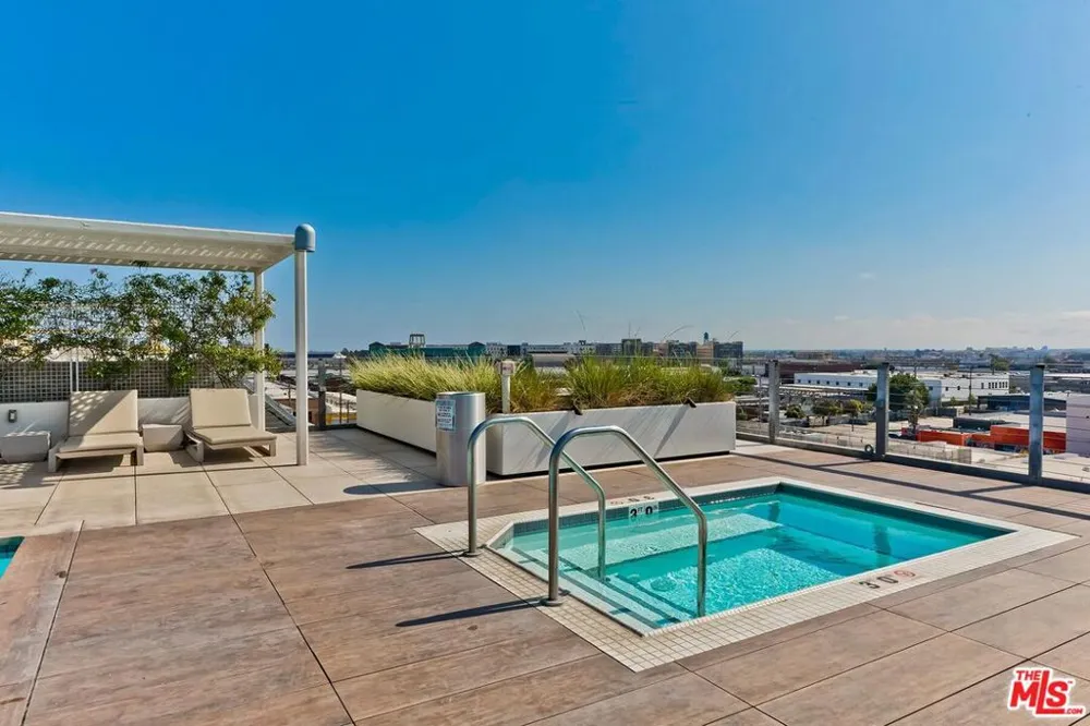 530 S Hewitt Street #126 Los Angeles, CA 90013