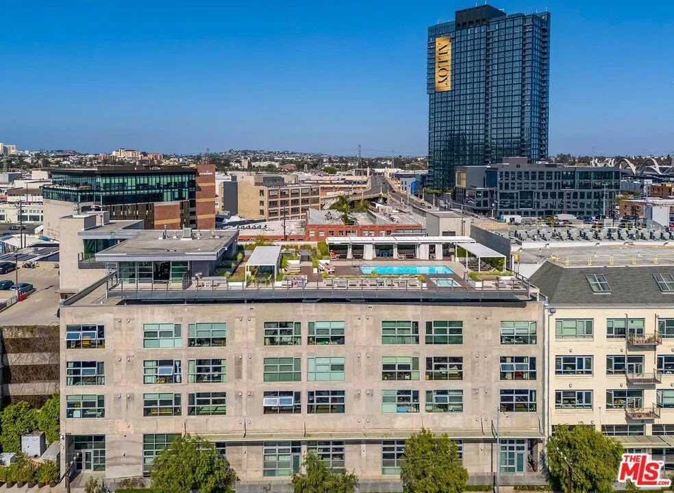 530 S Hewitt Street #126 Los Angeles, CA 90013