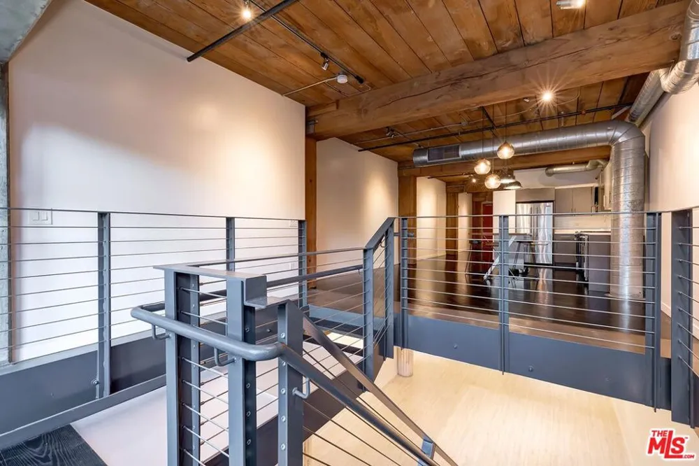 530 S Hewitt Street #126 Los Angeles, CA 90013