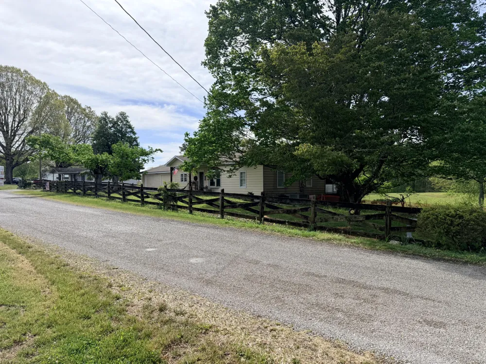 392 Hardbarger Road Monteagle, TN 37356