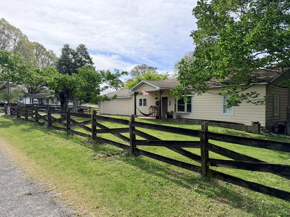 392 Hardbarger Road Monteagle, TN 37356