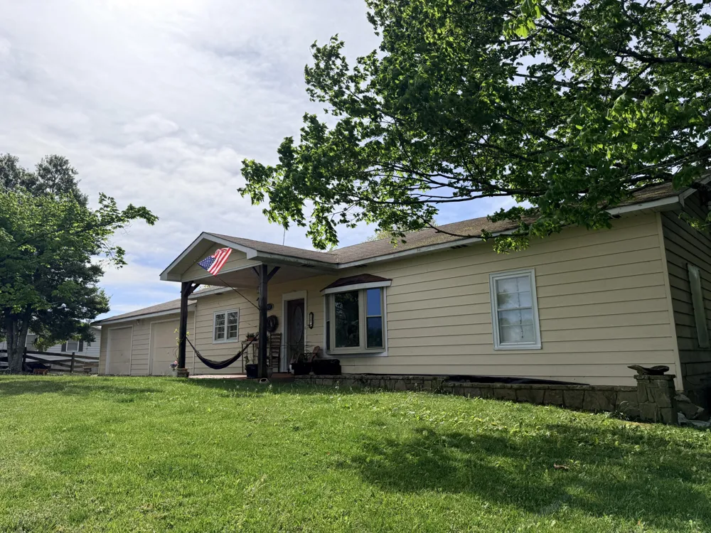 392 Hardbarger Road Monteagle, TN 37356