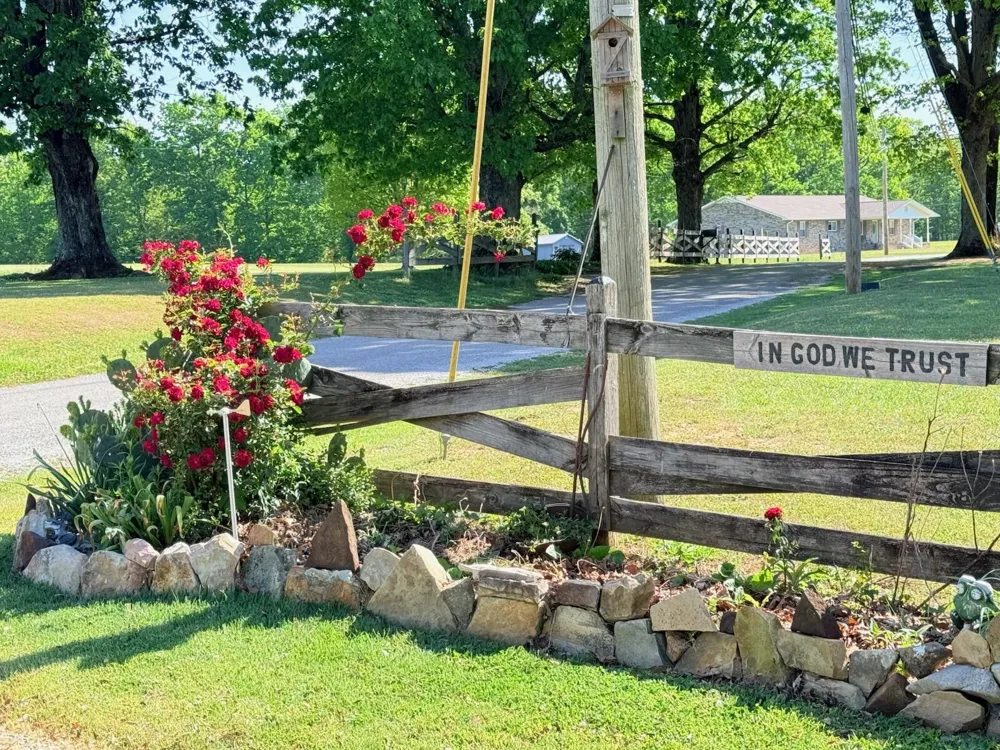 392 Hardbarger Road Monteagle, TN 37356