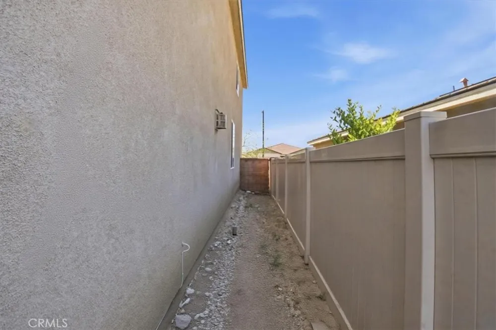 1011 Balsam Street Calimesa, CA 92320