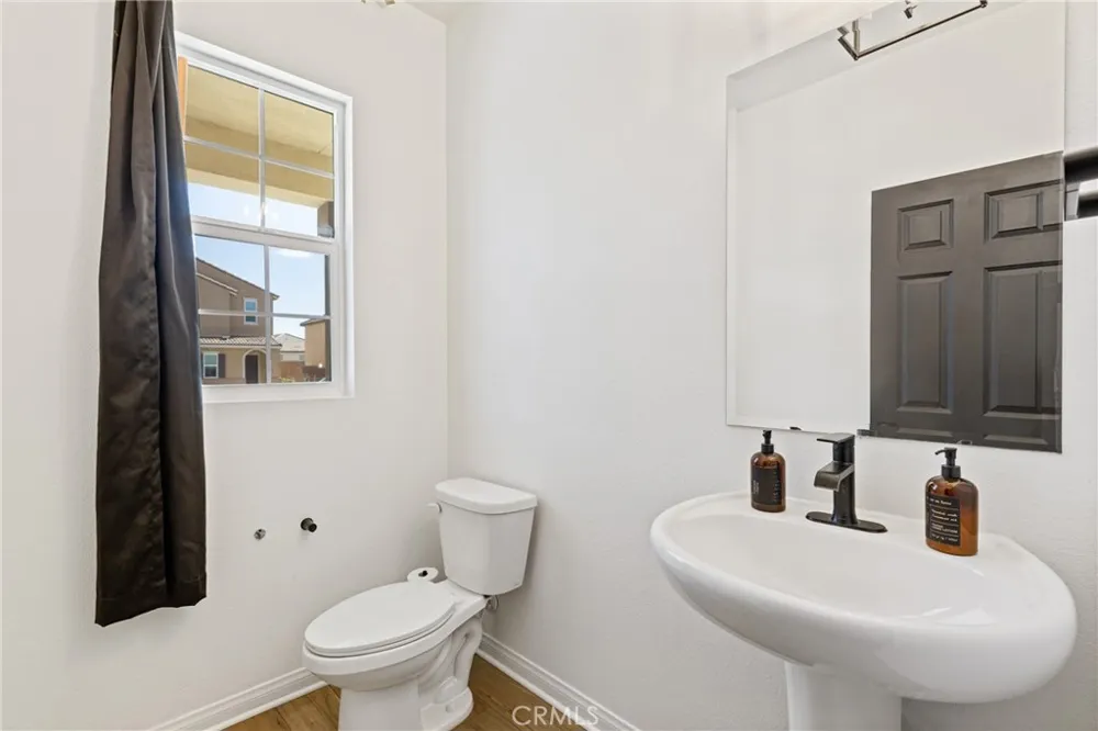 30348 Cedar Creek Way Homeland, CA 92548