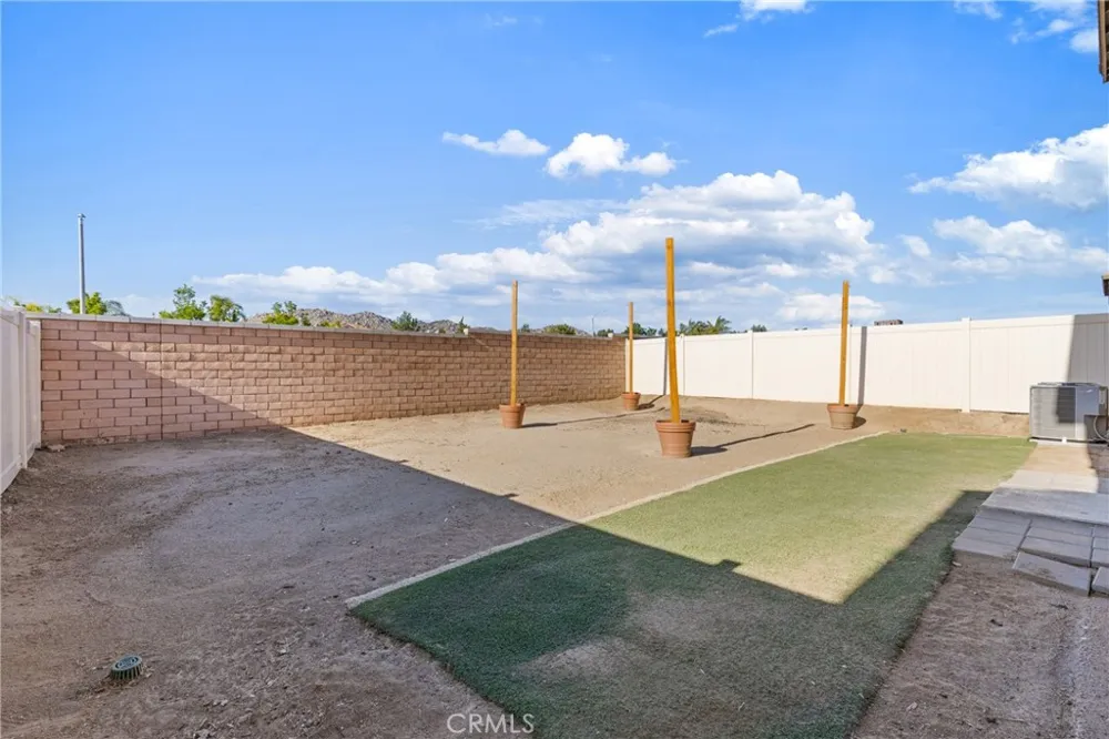 30348 Cedar Creek Way Homeland, CA 92548