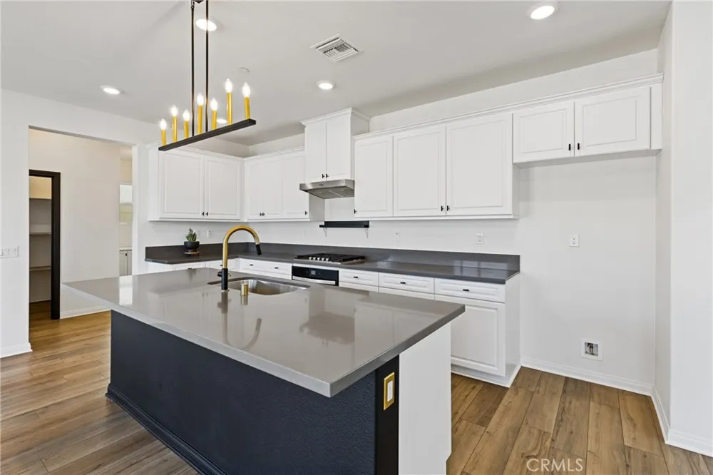 30348 Cedar Creek Way Homeland, CA 92548