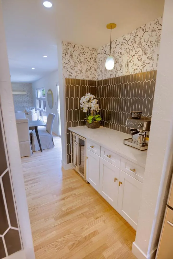 1003 Rosa Avenue Sunnyvale, CA 94086