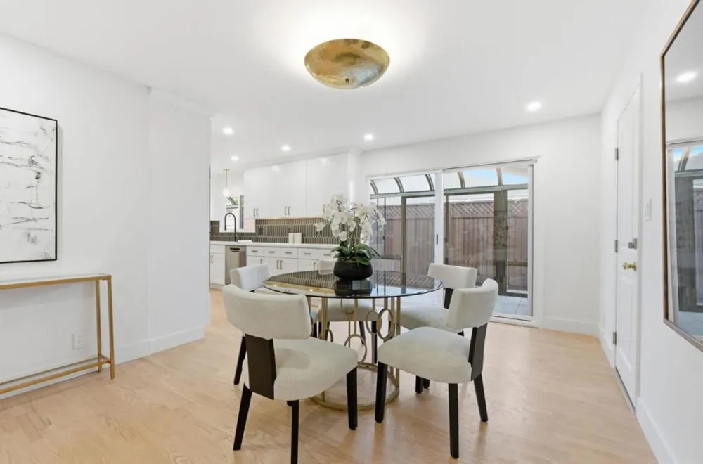 1003 Rosa Avenue Sunnyvale, CA 94086