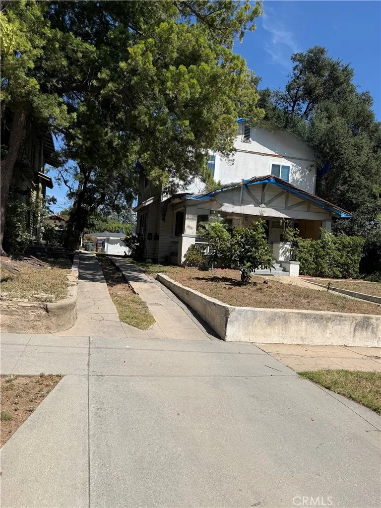 1248 Wesley Avenue #A Pasadena, CA 91104