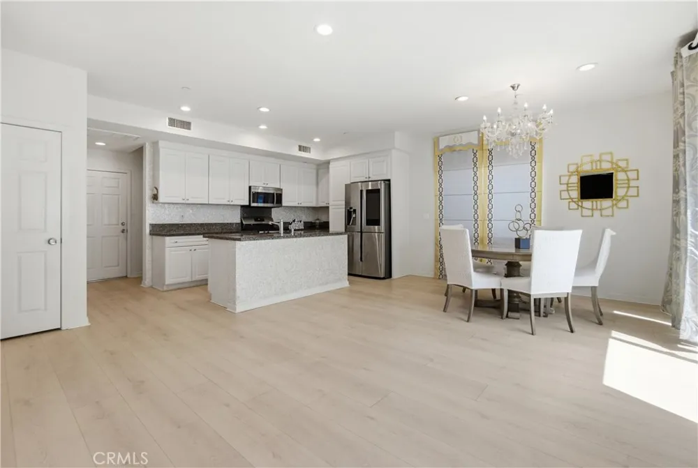 13270 W Sevillana way Sylmar, CA 91342