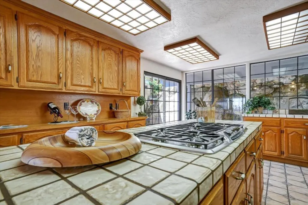 350 Highland Avenue Santa Cruz, CA 95060