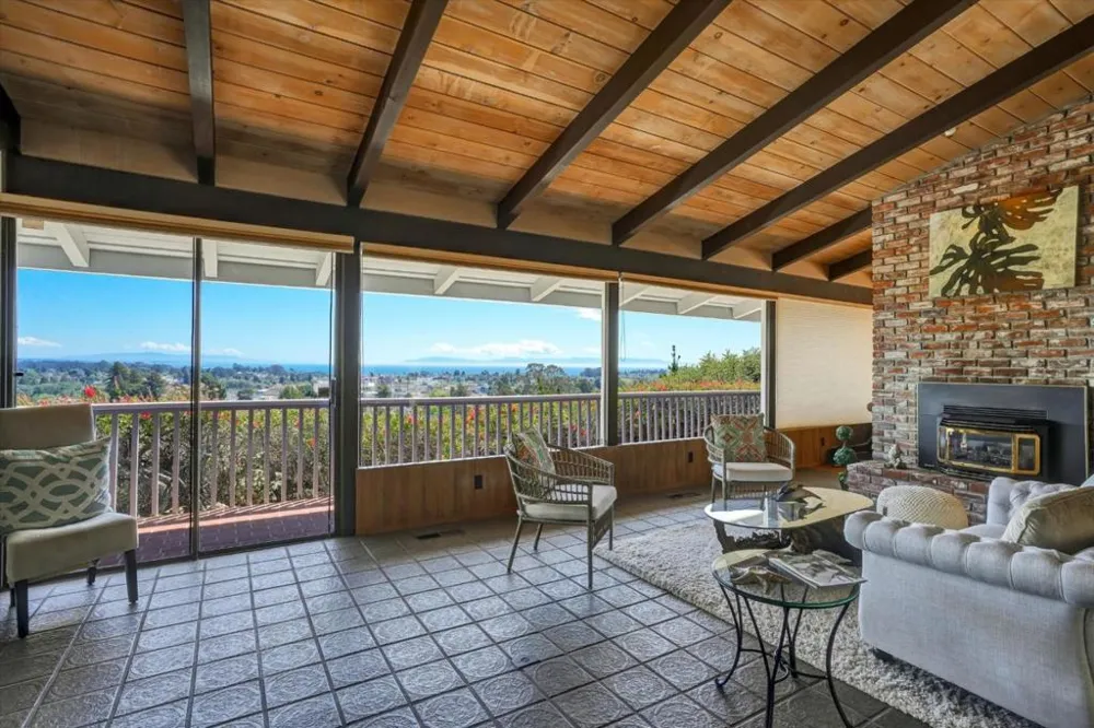 350 Highland Avenue Santa Cruz, CA 95060