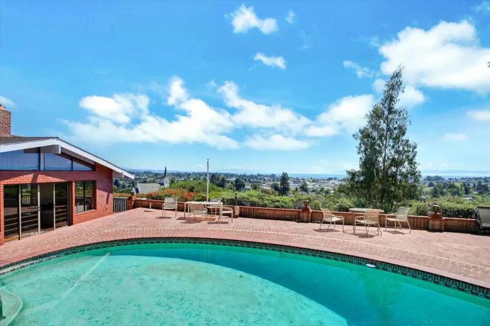 350 Highland Avenue Santa Cruz, CA 95060