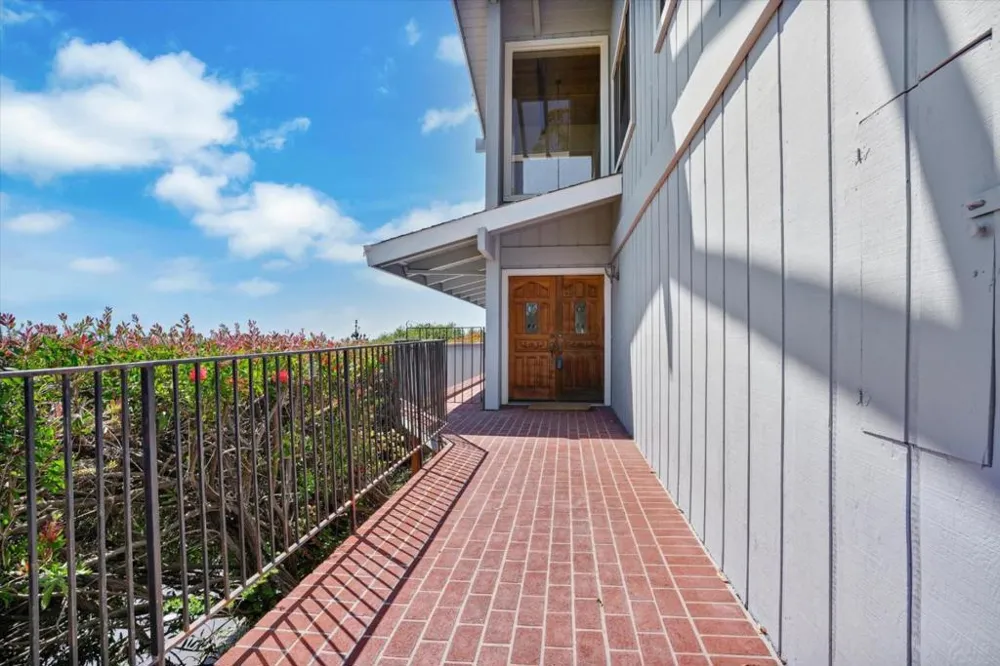 350 Highland Avenue Santa Cruz, CA 95060