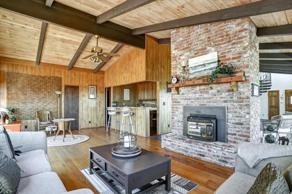 350 Highland Avenue Santa Cruz, CA 95060