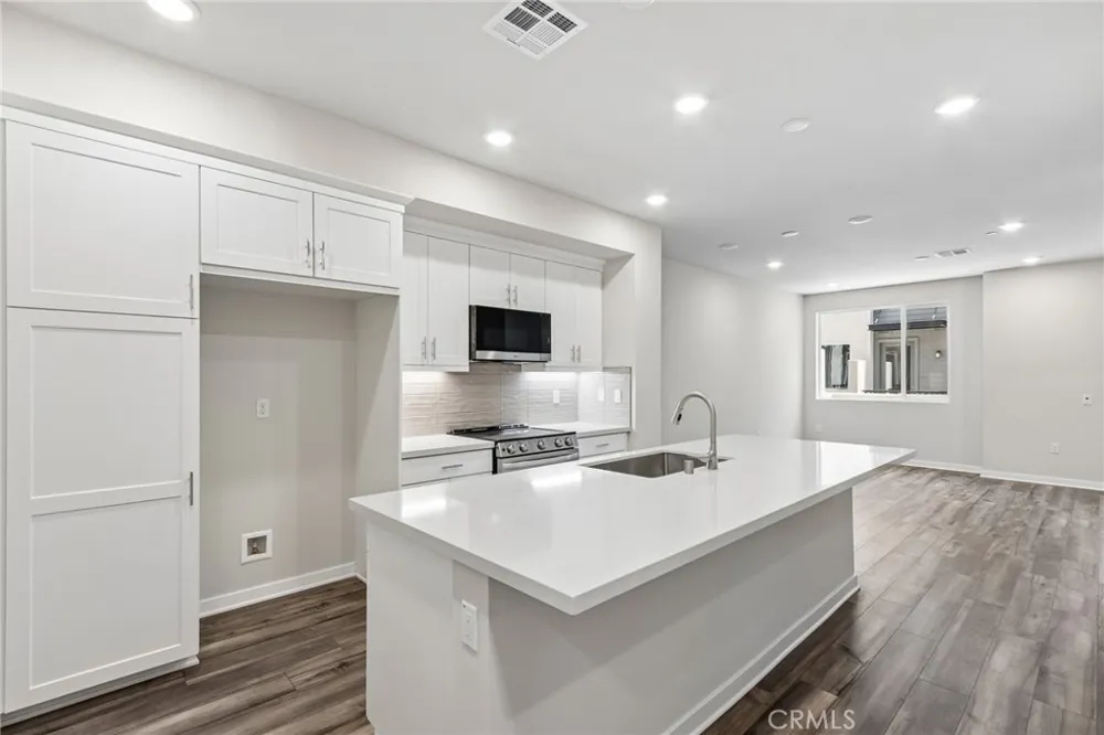 4007 Valley Oak Lane #C El Monte, CA 91733