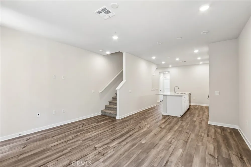 4007 Valley Oak Lane #C El Monte, CA 91733