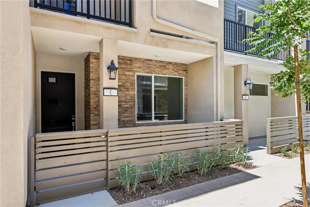 4007 Valley Oak Lane #C El Monte, CA 91733