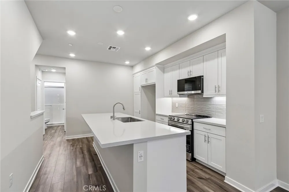 4007 Valley Oak Lane #C El Monte, CA 91733