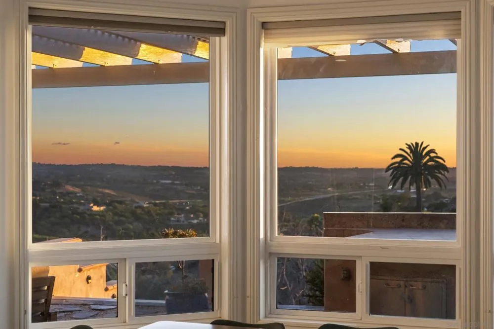 1403 Chariot Ct Bonsall, CA 92003