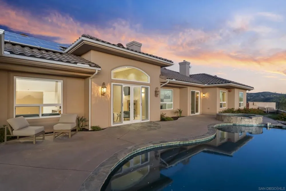 1403 Chariot Ct Bonsall, CA 92003