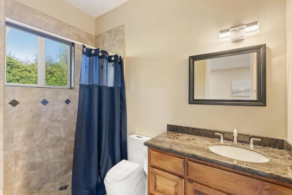 1403 Chariot Ct Bonsall, CA 92003