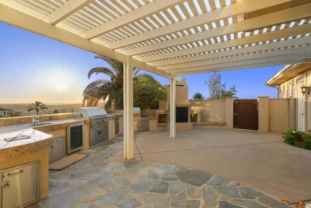 1403 Chariot Ct Bonsall, CA 92003