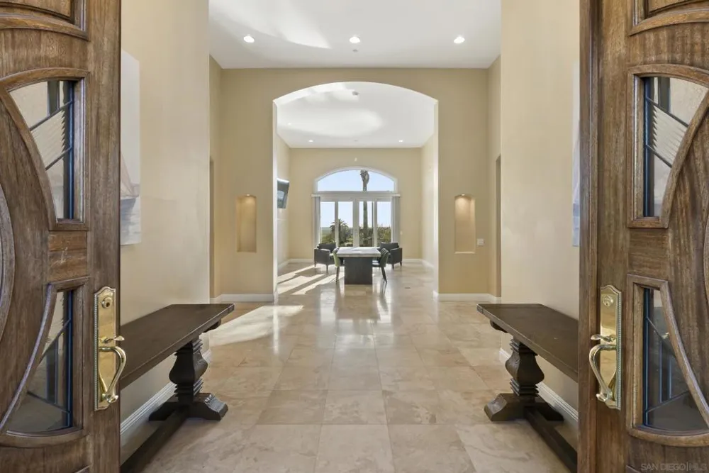 1403 Chariot Ct Bonsall, CA 92003