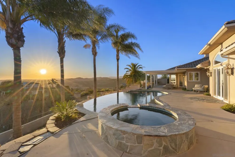 1403 Chariot Ct Bonsall, CA 92003