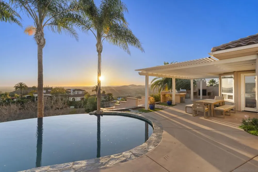 1403 Chariot Ct Bonsall, CA 92003