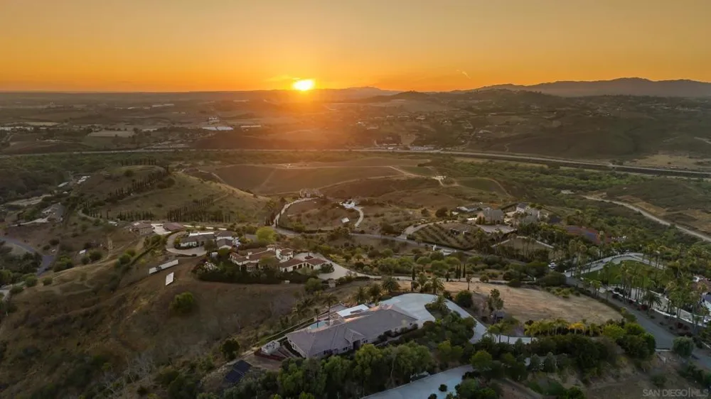 1403 Chariot Ct Bonsall, CA 92003