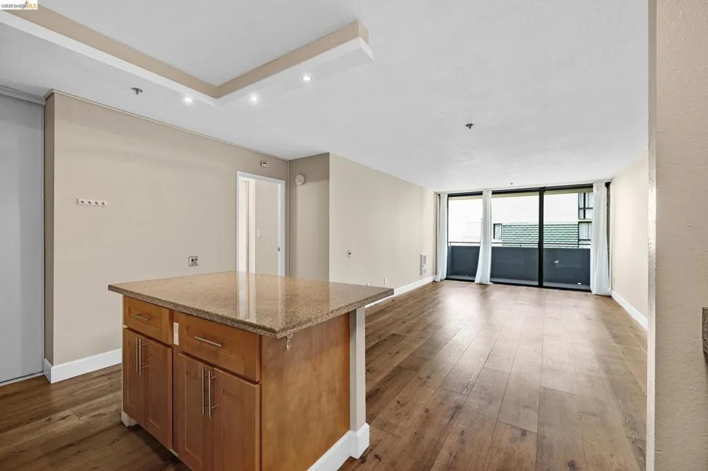 555 Pierce St #1424 Albany, CA 94706