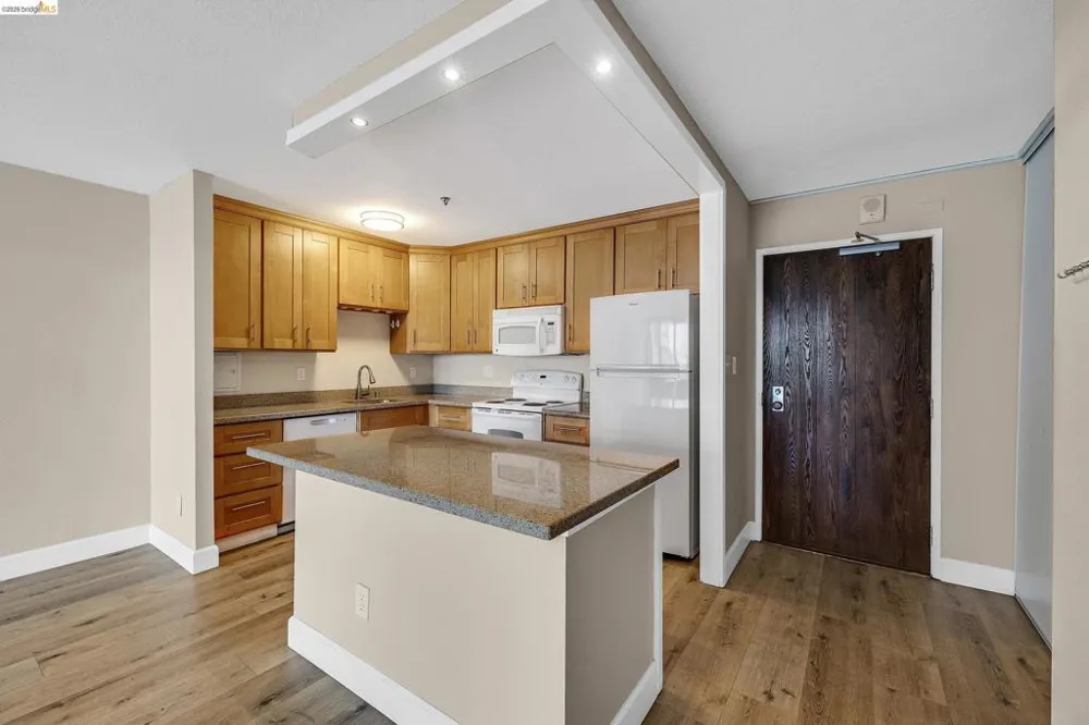 555 Pierce St #1424 Albany, CA 94706