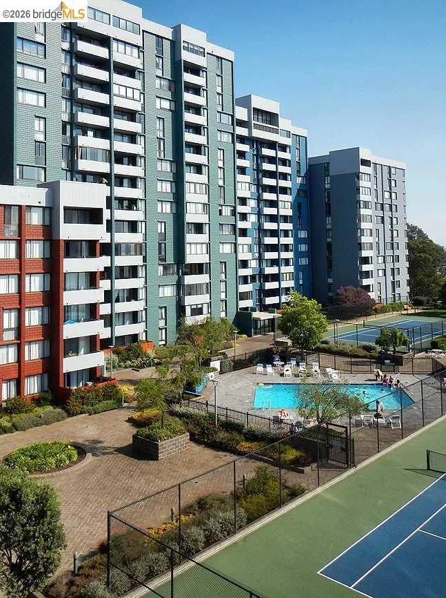 555 Pierce St #1424 Albany, CA 94706
