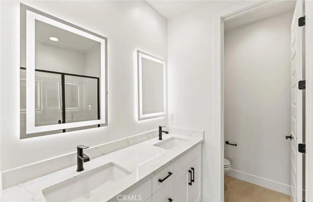 102 Sorrel Court Burbank, CA 91506