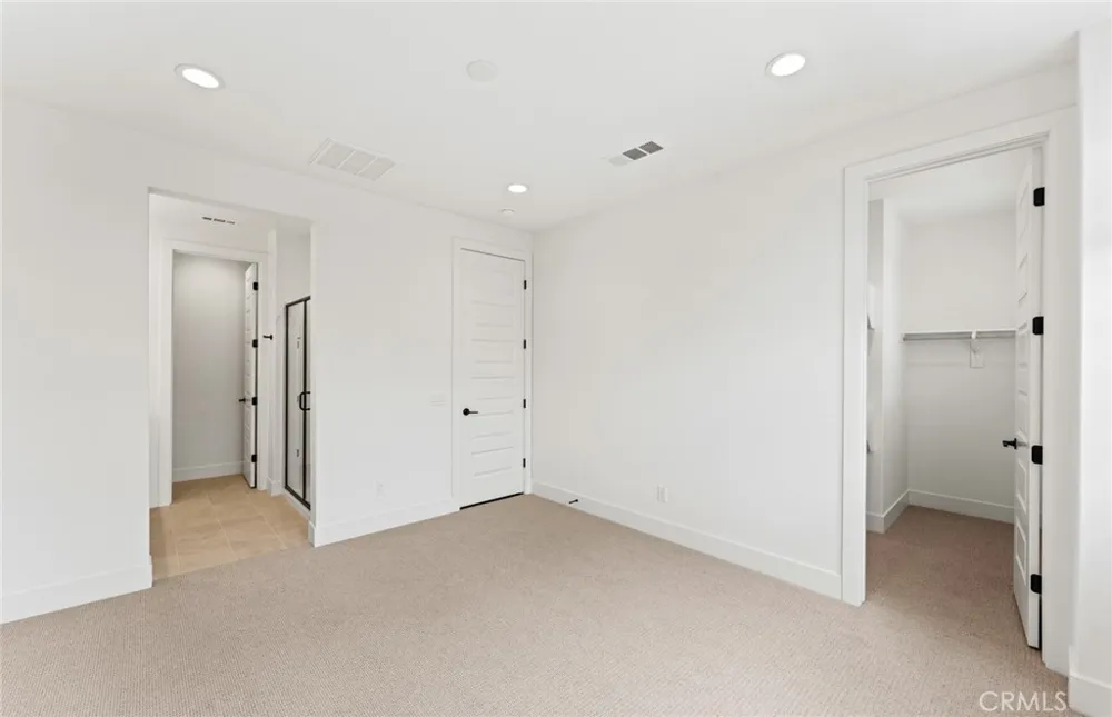 102 Sorrel Court Burbank, CA 91506